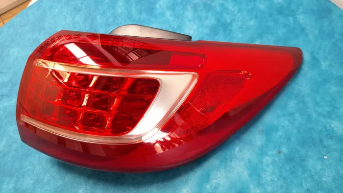 Lanterna Traseira Canto Esquerda Kia Sportage 2011 A 2014 Original