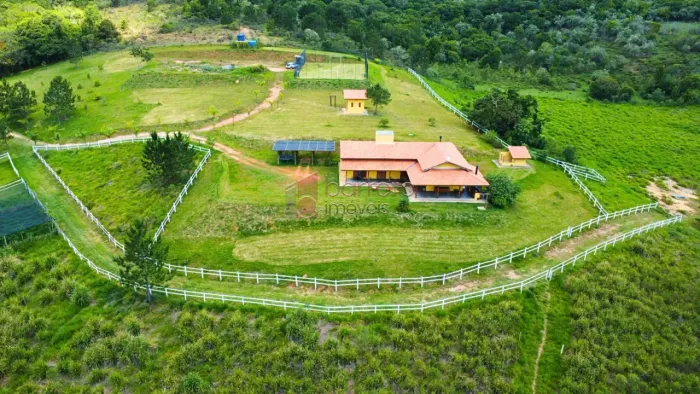 SÍTIO À VENDA NO BAIRRO MARACANÃ - JARINU/SP