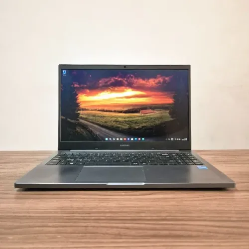 Notebook Samsung (Core i5-11a Gen + SSD NVMe) c/ Garantia - Avalio trocas !!!