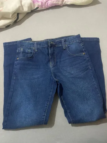 Calça jeans infantil tamanho 10