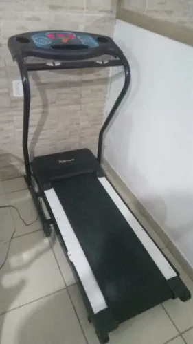 Esteira Eletrônica EP-14K Bivolt Painel com 4 Programações Poli Sports - Polimet