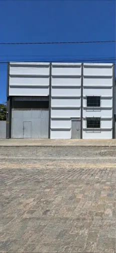 Alugo galpão área Industrial