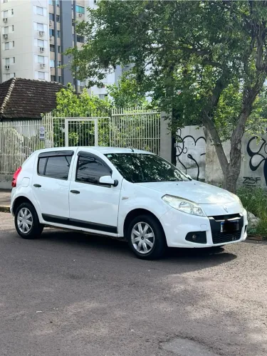 Renault Sandero Expression Hi-flex 1.6 8V 5P 2013