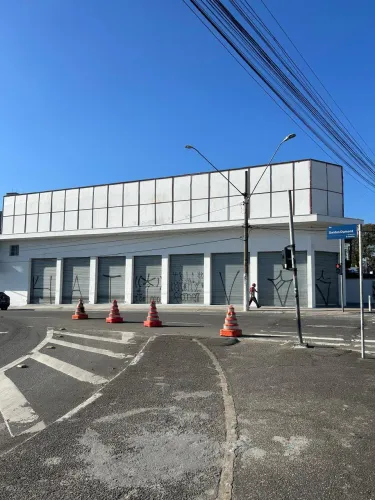 Galpão na Avenida Dom Pedro I, 39 197 m²