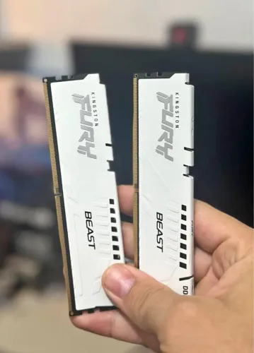 Memoria ram 32gb drr5 6400hz cl32