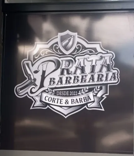 Contrata-se BARBEIRO