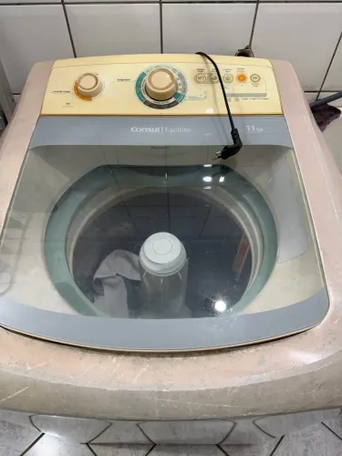 Vende-se Máquina de Lavar