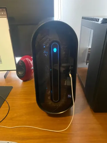 Desktop Aurora R15 I7 13700K 64GB RAM 1TB RX 7900 XTX TAICHI