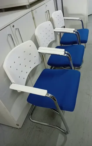 Cadeira Para Escritório Fixa - Cavaletti
