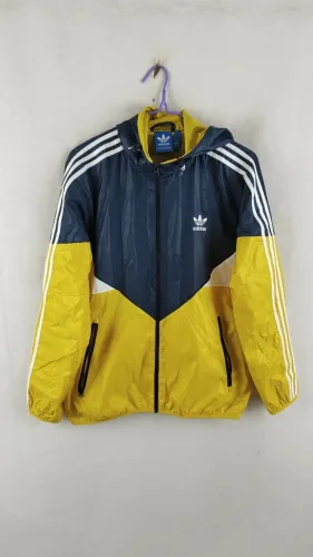 Jaqueta masculina Adidas, circunferência do peito de aproximadamente 122 cm, comprimento75
