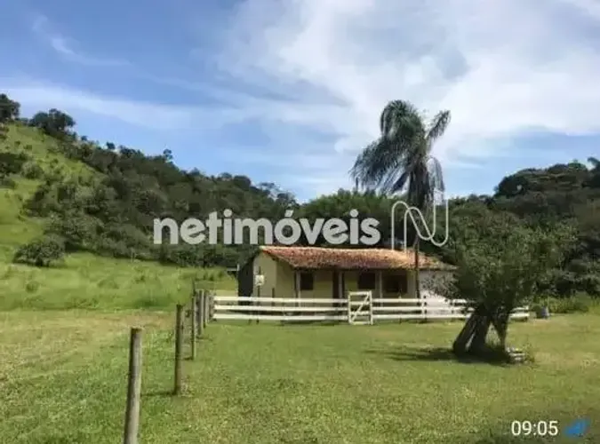 Terreno de 7 hectares à Venda em São Roque de Minas - Beira do Rio São Francisco e Cachoei