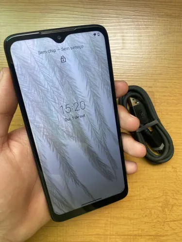Moto G8 play Semi novo Com garantia