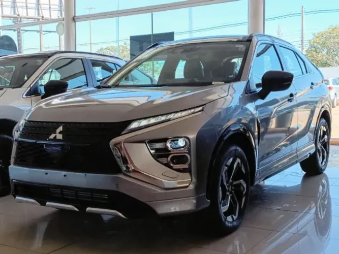 Mitsubishi Eclipse Cross HPE-S 1.5 16V 165cv Aut. 2026
