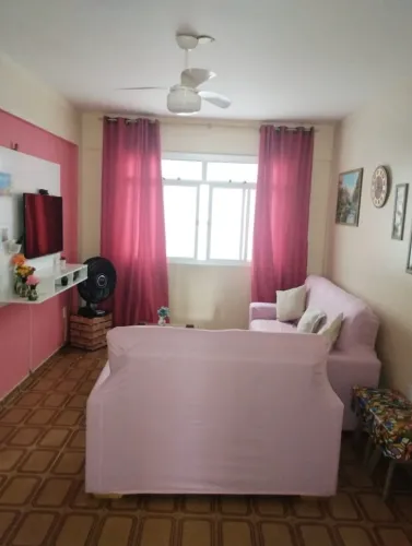 Alugo Exelente Apartamento Temporada na Praia do Morro Guarapari ES.