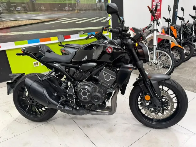 HONDA CB 1000R BLACK EDITION ABS