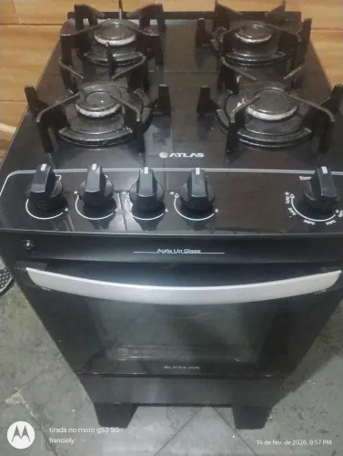 Fogão elétrico funcionando perfeitamente