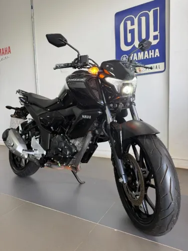 Yamaha FZ15 2022 - Baixa Km - Já Transferida