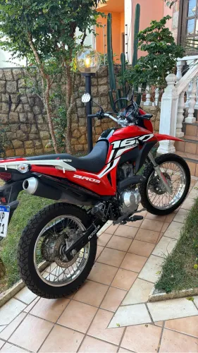 Bros 160