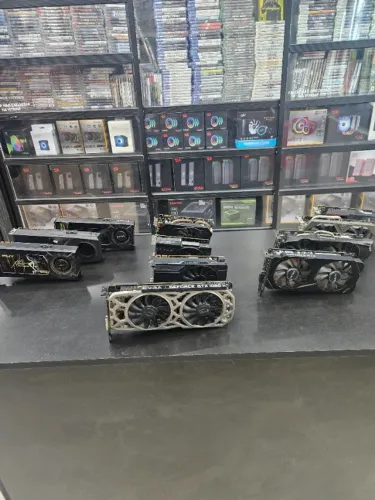 Lote de 11 placas de vídeo (sucata/para retirada de peças)
