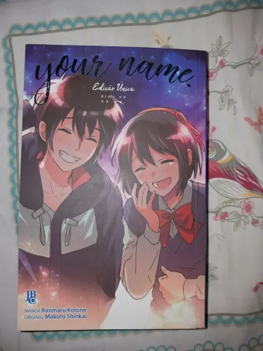 Mangá Your Name semi novo