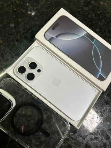iPhone 16 pro 