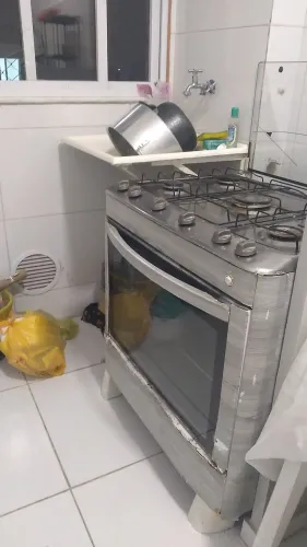 Fogão pra vender logo.