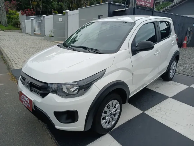 Fiat Mobi Like 1.0 Fire Flex 5P. 2022