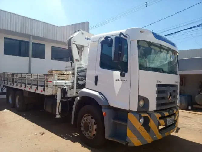 Vendo Caminhão 24-250 Constellation - Munck - Ano 2009 - Único Dono