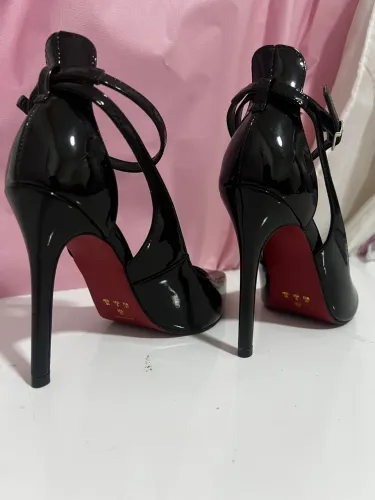 Scapin preto