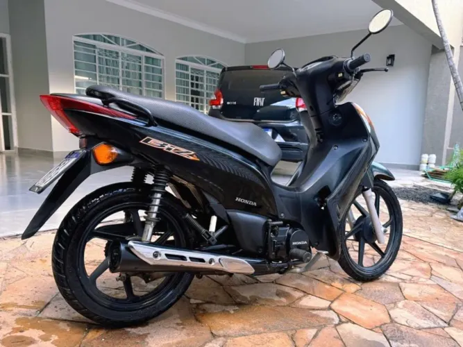 Honda biz ES 2015