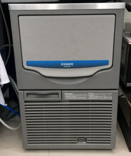Maquina de gelo