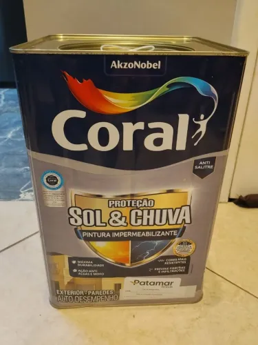 EMBORRACHADAS CORES: PRATA, GELO E NANQUIM 