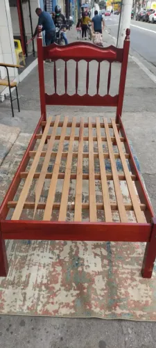 Cama Solteiro Toda em Madeira