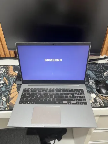 Notebook Samsung core i5 || Geração 11th || Placa de Vídeo ||
