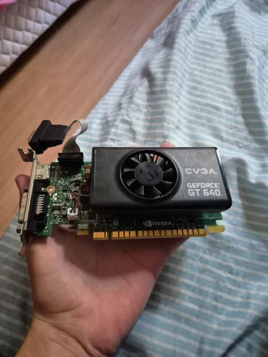 Vendo placa de vídeo gt 640 low profile