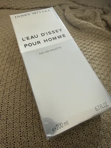 Issey Miyake L?Eau d?Issey Pour Homme EDT 200ml - Lacrado
