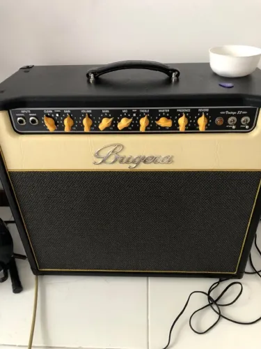 Amplificador valvulado Bugera vintage 55