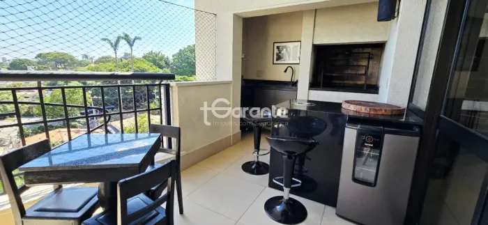 Apartamento Duplex à venda em Alto de Pinheiros com 270m² Vaga Carro Elétrico Piscina Vara