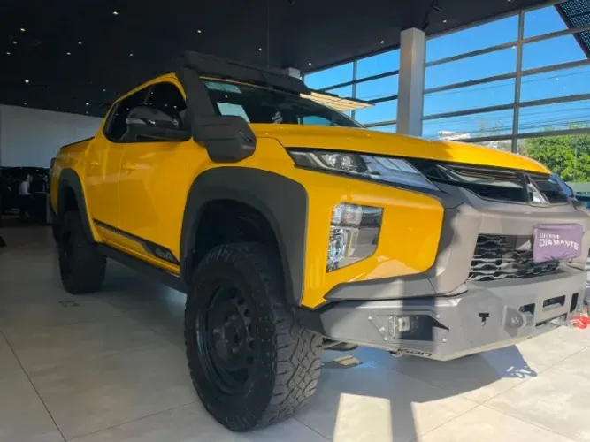 Mitsubishi L200 Triton Savana GLS 2.4 4X4 Die. AUT 2025