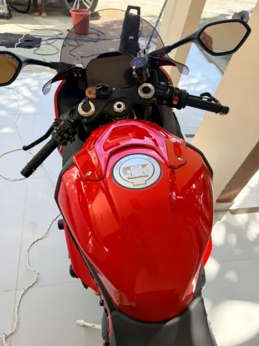 BMW s1000rr 23/24 único dono impecável 