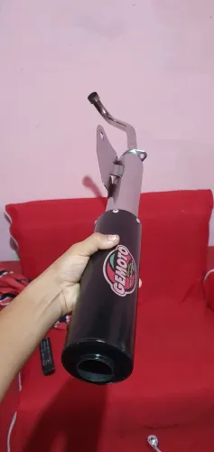 Escapamento gemoto 1 semana de uso