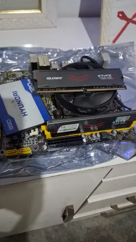 Kit completo (PC GAME)<br>16g RAM ddr4<br>Placa mãe a320<br>Ssd 120 já com sistema operacional