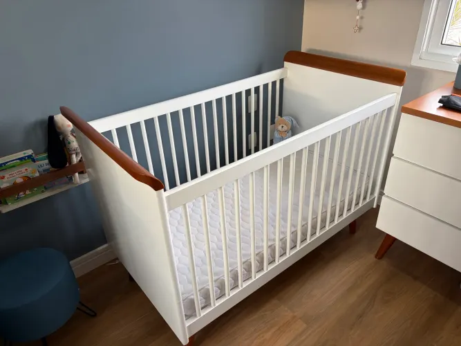 Berço Nápoles - Vira uma Mini Cama!