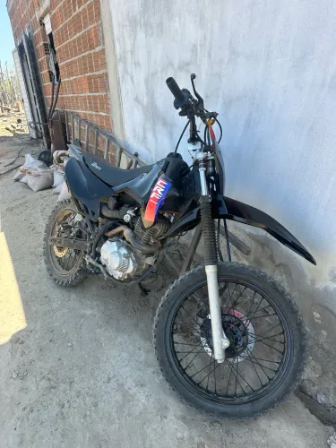 Bros 160 para trilha 