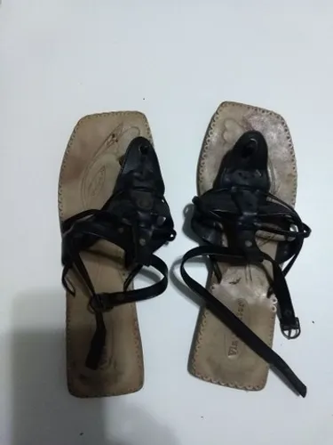Rasteirinha Tam 36 couro legítimo