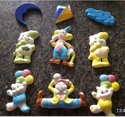 9 enfeites  porcelana
