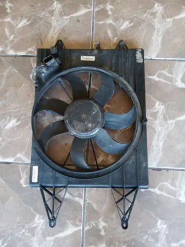 Ventoinha Volkswagen Gol G5 (5U0 121 201 B)