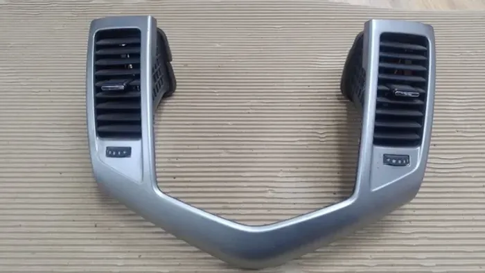 Moldura Central C/ Difusor Cruze