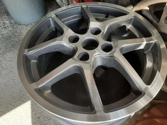 Roda aro 15 scorro raiada Grafite com diamantado VW gol 4X100 jogo