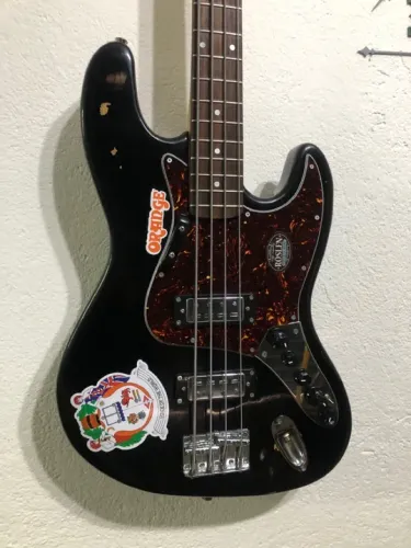 Baixo Memphis by Tagima JazzBass Ativo 4c 